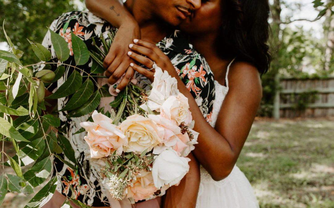 Airbnb Elopement — How to plan your Airbnb Elopement with All the Answers and Zero Stress