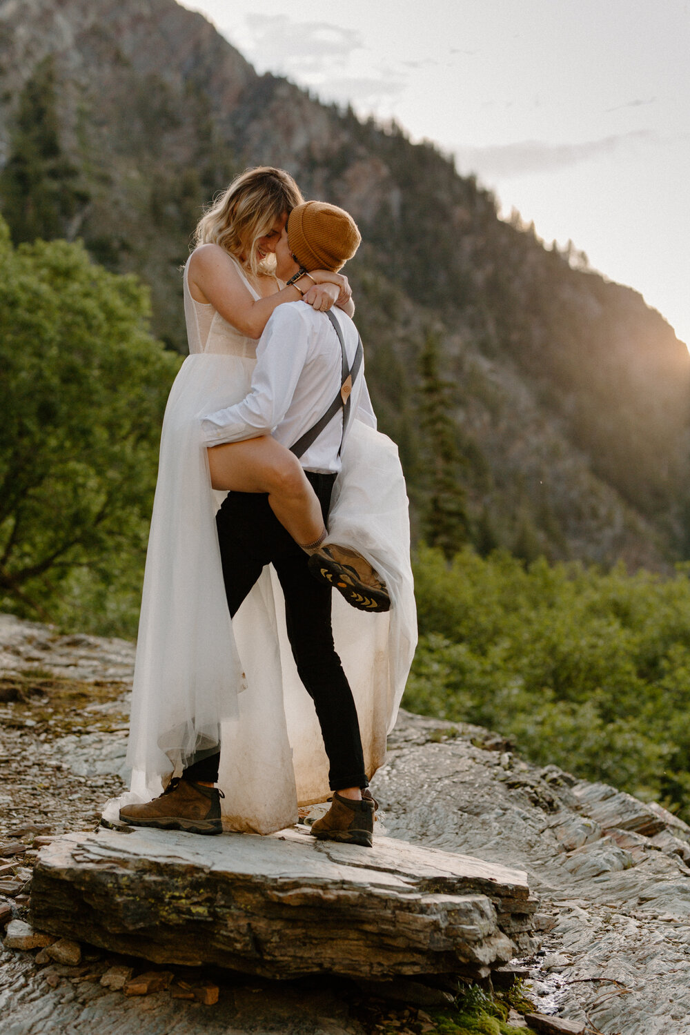 How much does it cost to elope? Here's the real scoop! - Destinie Fouche