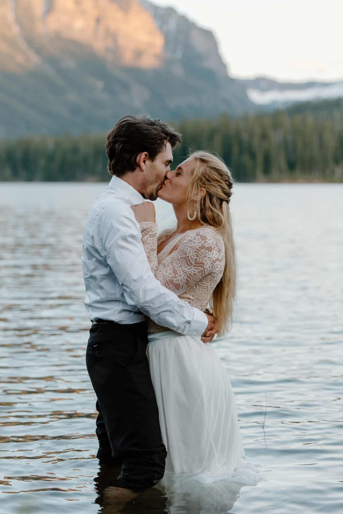 7 Elopement Tips For Your Adventure Elopement Destinie Fouche Photography