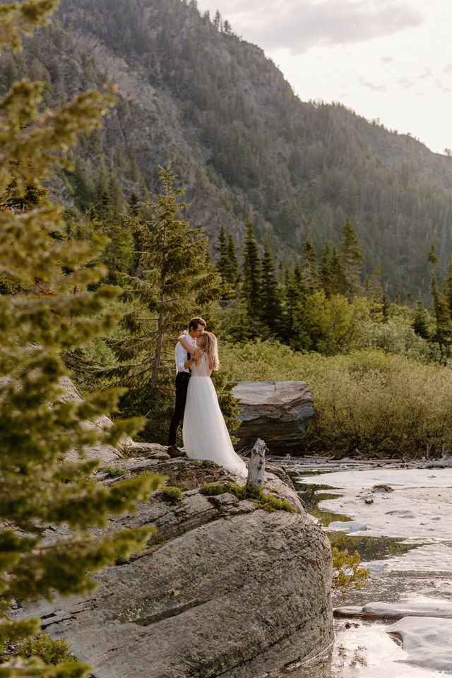 kissing couple at montana elopement location