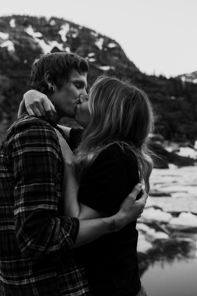 couple kisses close at leigh lake montana