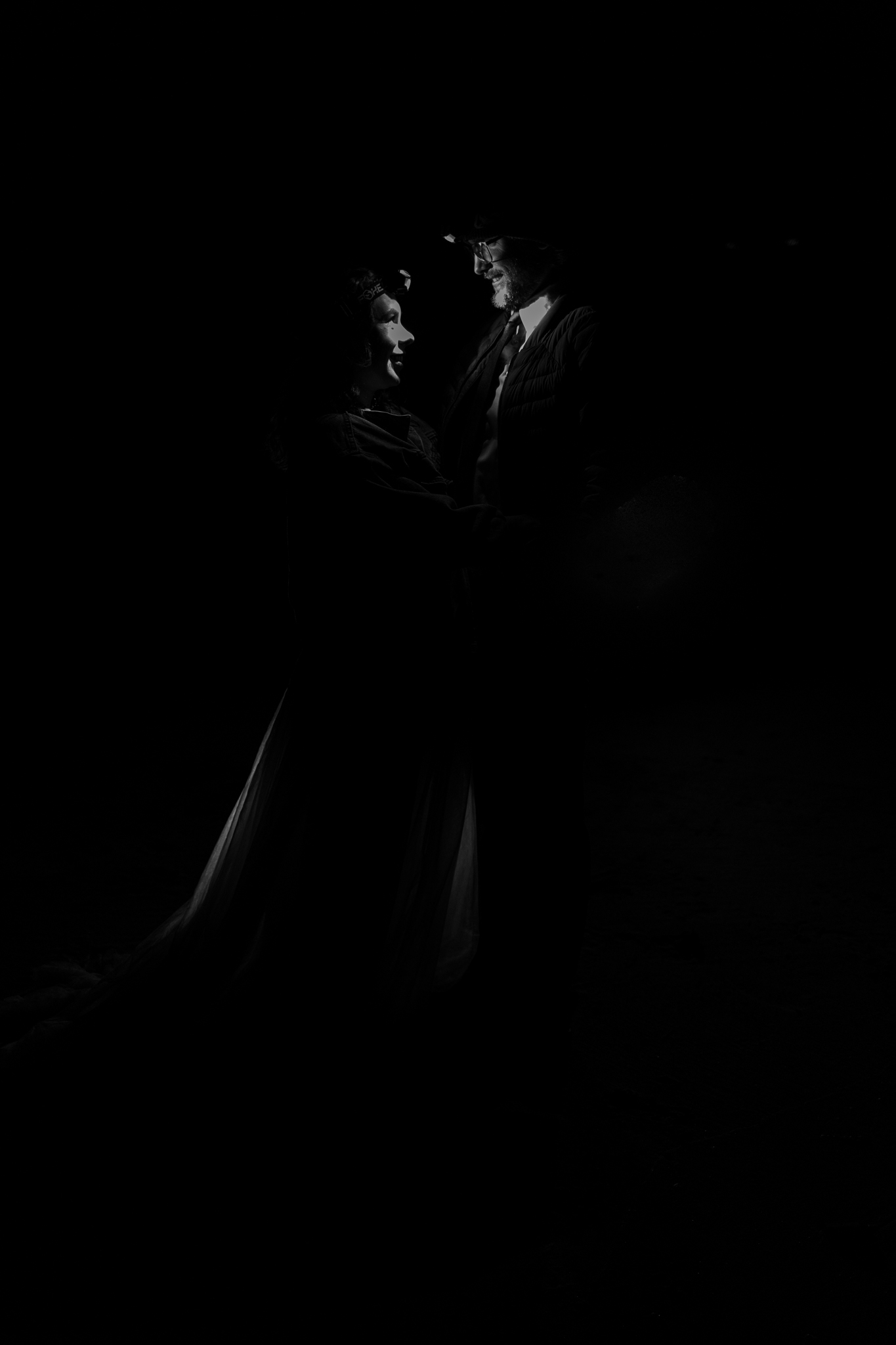 Artsy Black and White Couples Photosession