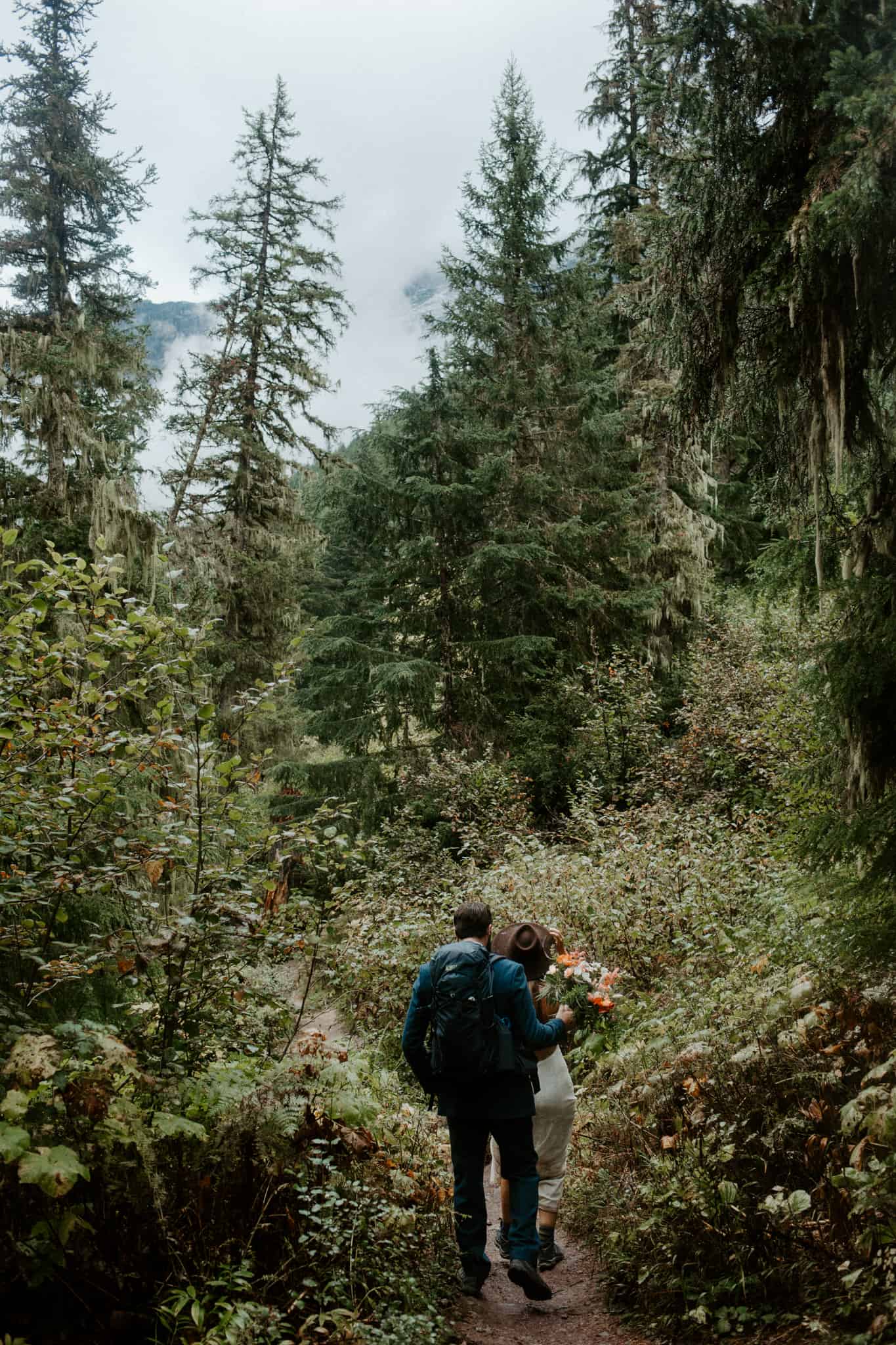 wedding couple on hiking trail